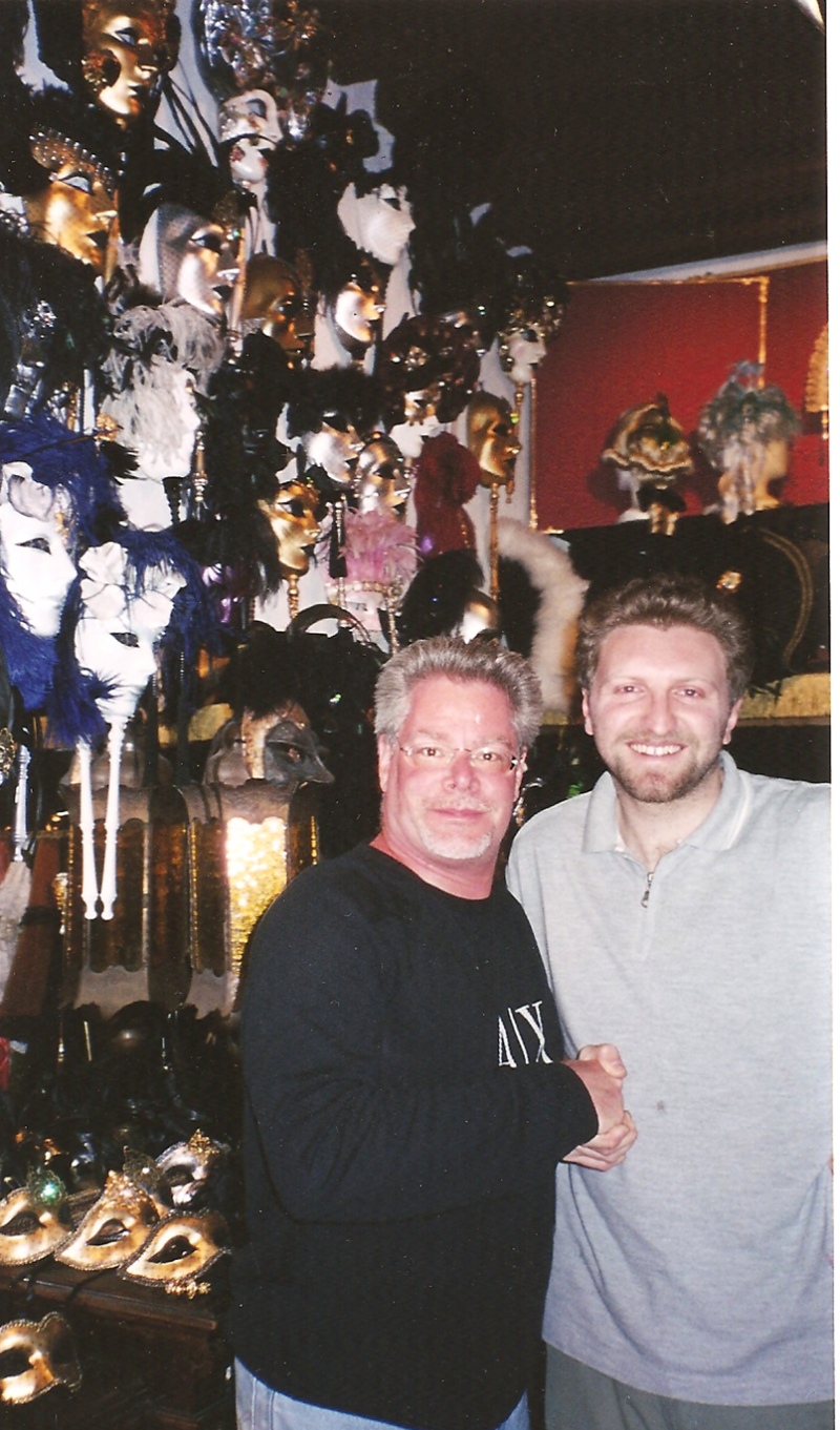 CHAS W/ VENETIAN MASK ARTIST